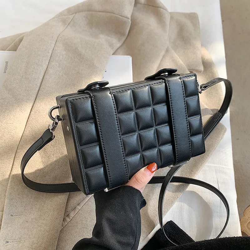 Borsa di fascia alta design di nicchia 2021 nuova moda alla moda all-match borsa messenger borsa scatola esplosione borsa femminile piccola borsa qua