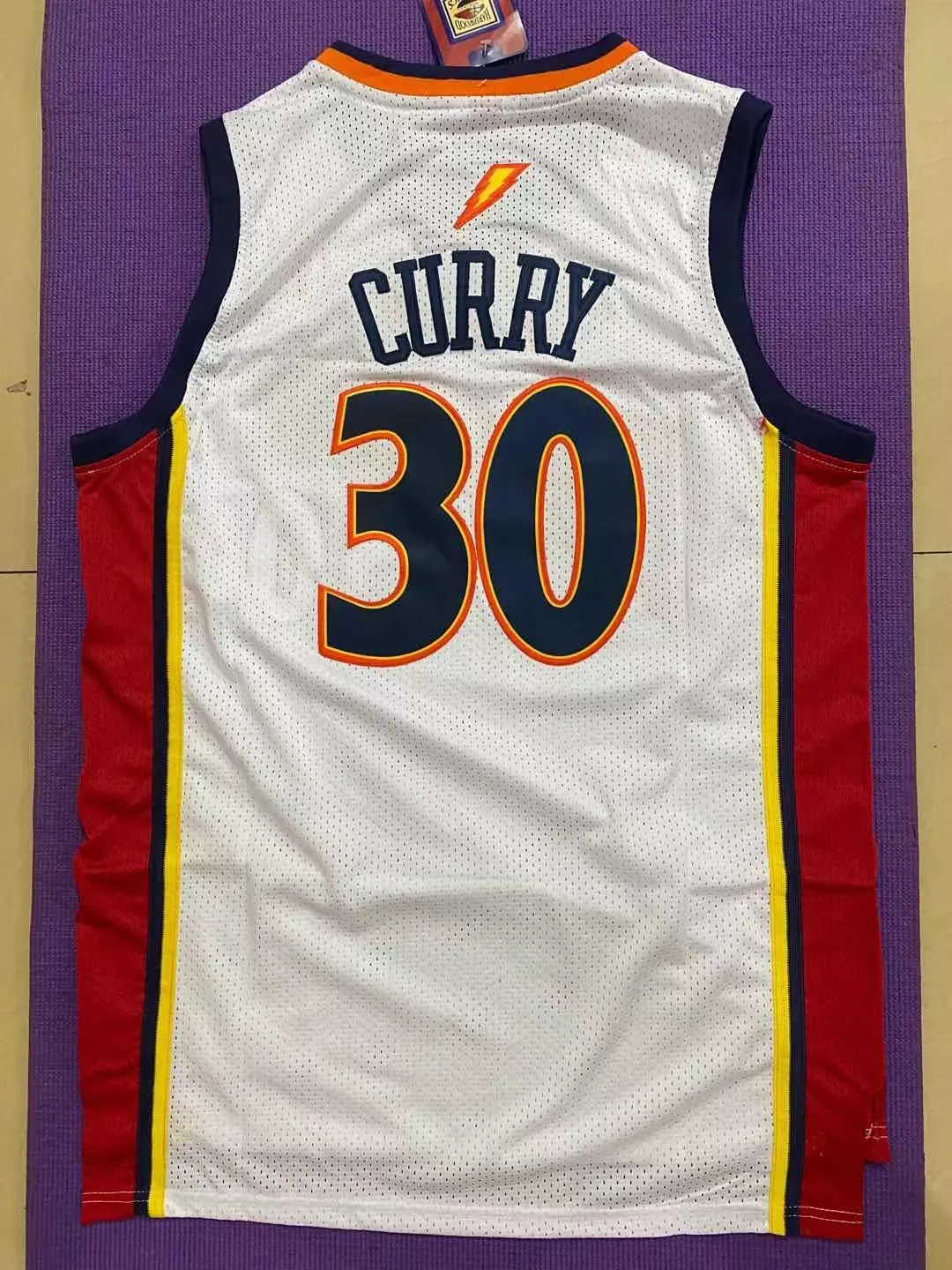 mitchell Ness NBA 2009-10 Warriors No. 30 Curry Retro bianco maglia ricamata