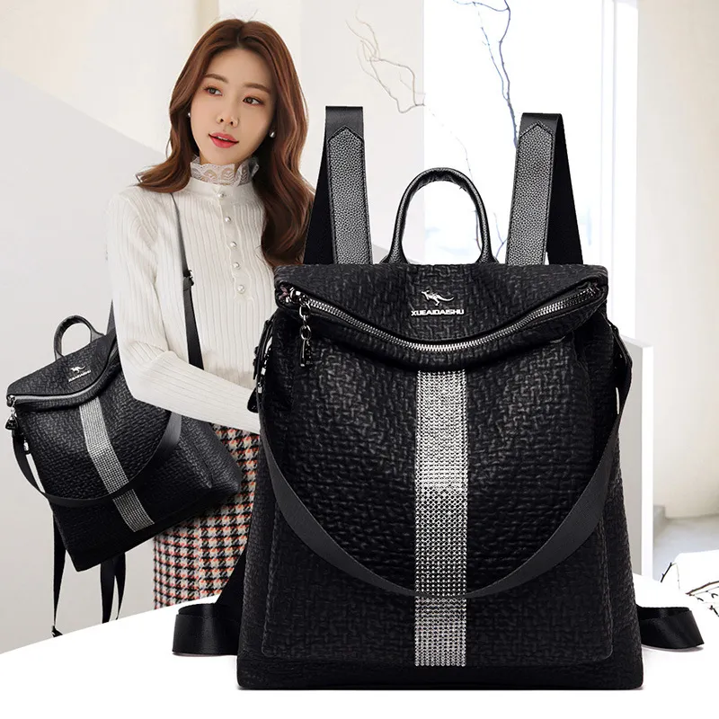 All'ingrosso 2021 nuovo stile zaino da donna di grande capacità borsa da donna coreana semplice zaino da viaggio all'aperto