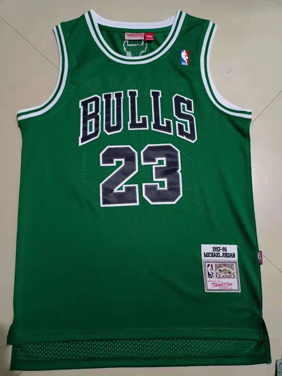 Maglia da basket NBA Chicago Bulls stagione 1997-98 Jordan 23 Green Classic Vintage