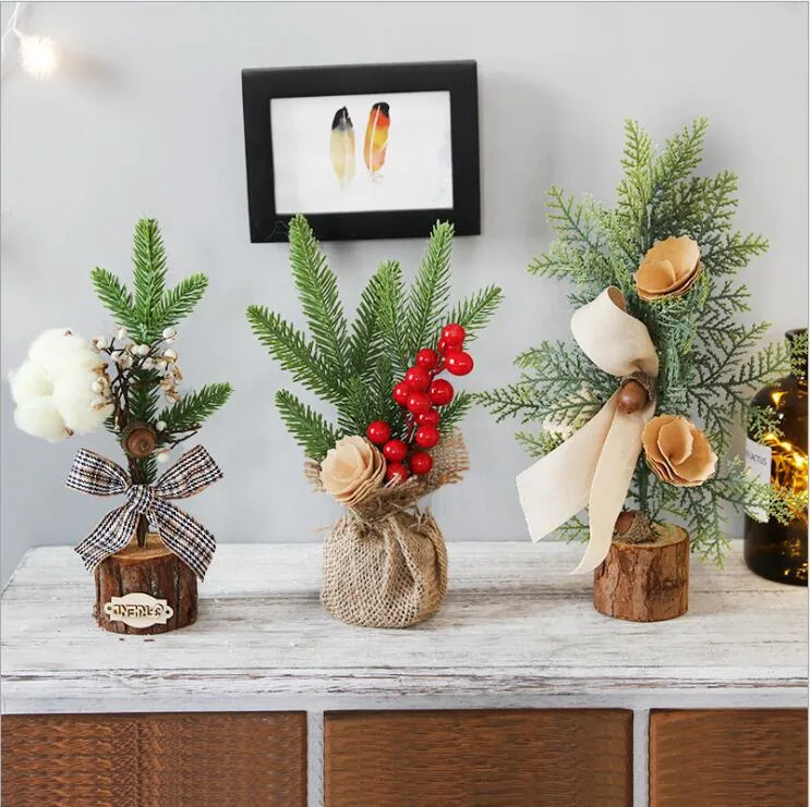Decorazione natalizia 25 cm Mini albero artificiale di Natale/ornamenti per alberi finti decorazione dell'atmosfera del desktop albero di Natale in v