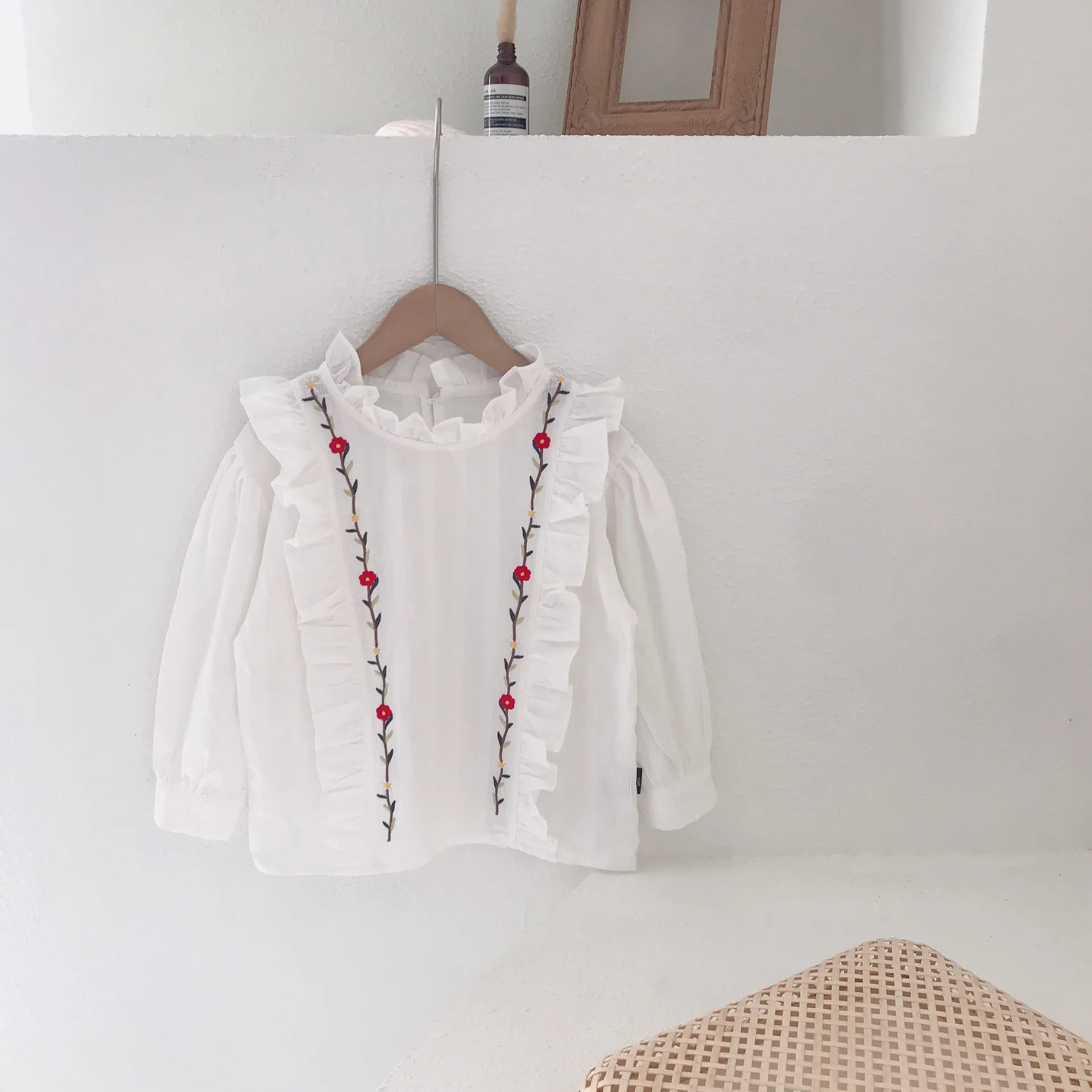 Camicia floreale per ragazze 2021 autunno nuovo stile coreano collo bambola baby pizzo a maniche lunghe top