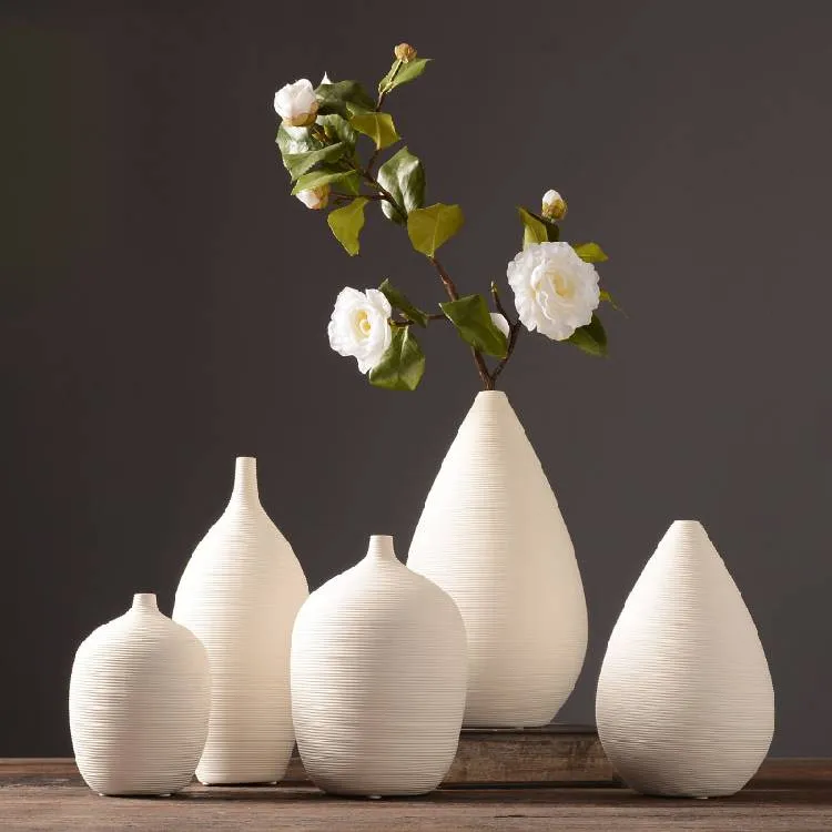 Ornamenti per vasi di fiori secchi in ceramica bianca Creativo moderno e minimalista tavolo da soggiorno fiancheggia ornamento morbido per la casa