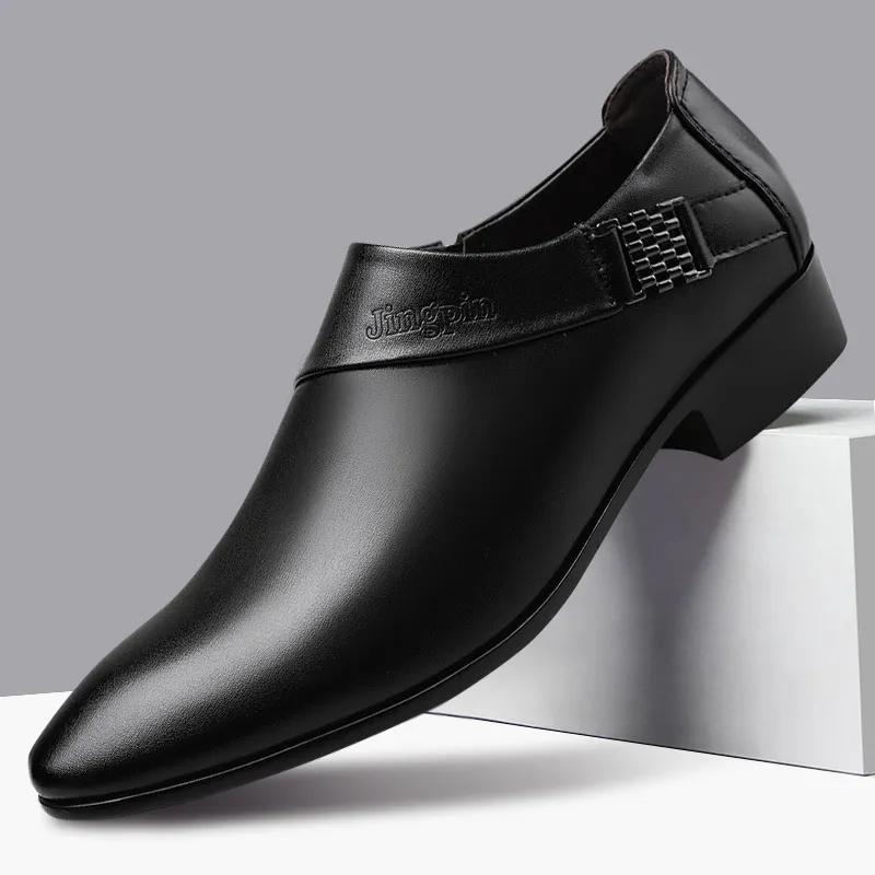 Nuovo stile scarpe in pelle da uomo di grandi dimensioni business abbigliamento formale scarpe scarpe casual da uomo scarpe da sposa tutto-fiammifero
