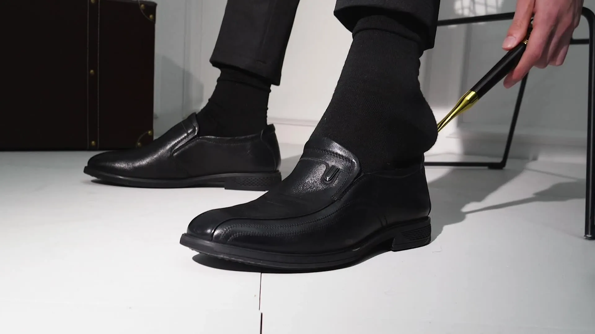 Scarpe da uomo in pelle formale da uomo in pelle bovina primo strato 2020 scarpe da uomo nuove autunno punta rotonda scarpe casual da uomo in pelle d
