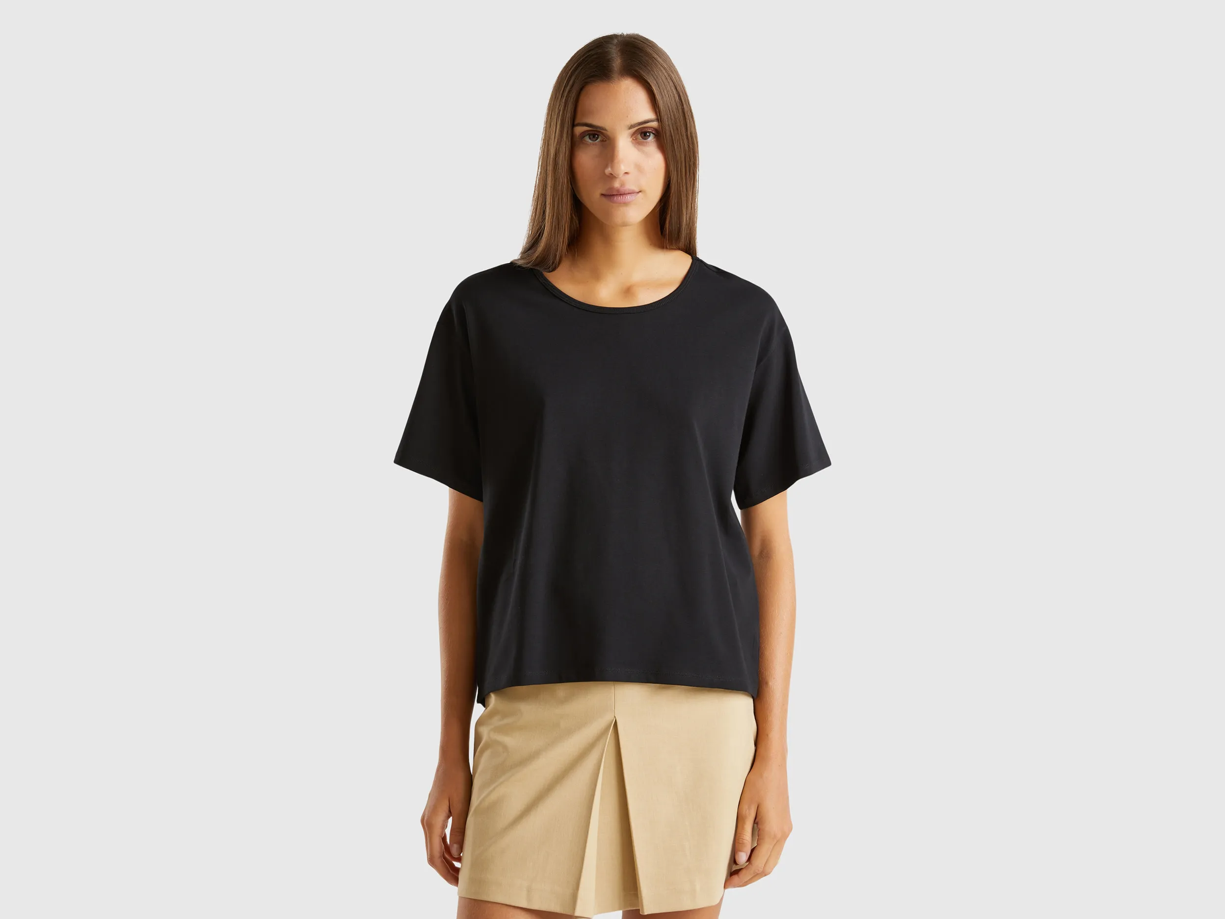 Benetton, T-shirt Con Apertura Sul Retro, Nero, Donna