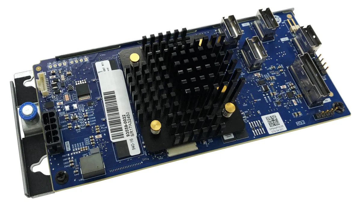  4Y37A09730 controller RAID PCI Express x8 4.0 12 Gbit/s