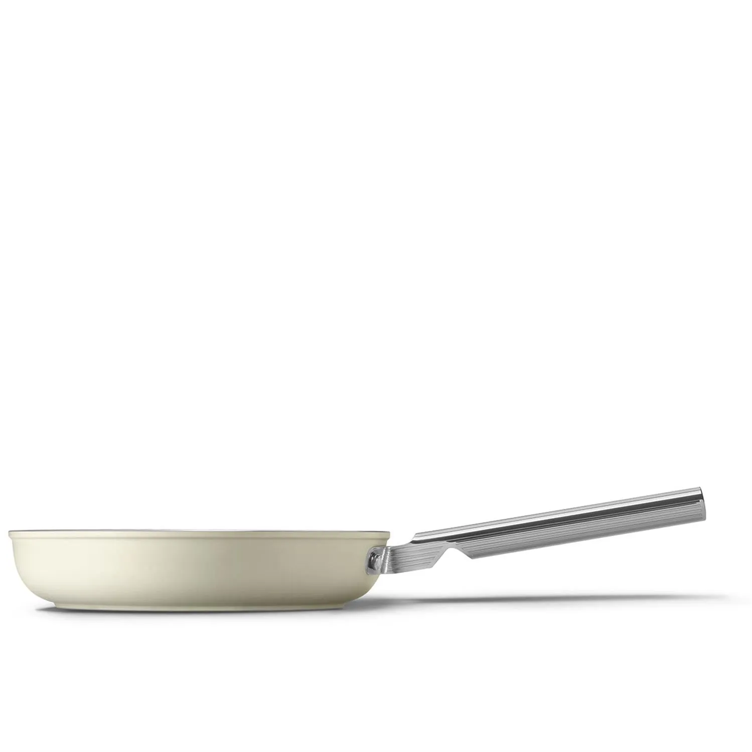 Padella in alluminio antiaderente per induzione, Crema Smeg Cookware, diam. 28cm