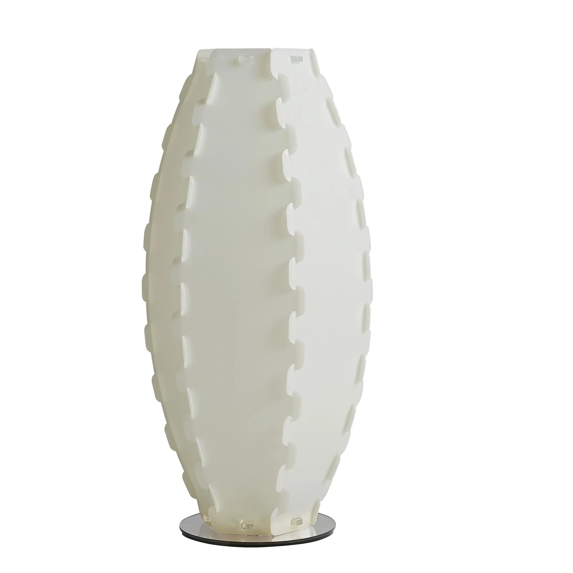 Lampada da Tavolo Ø 27xh57cm Signora Pina con paralume in polipropilene bianco perlato base argento