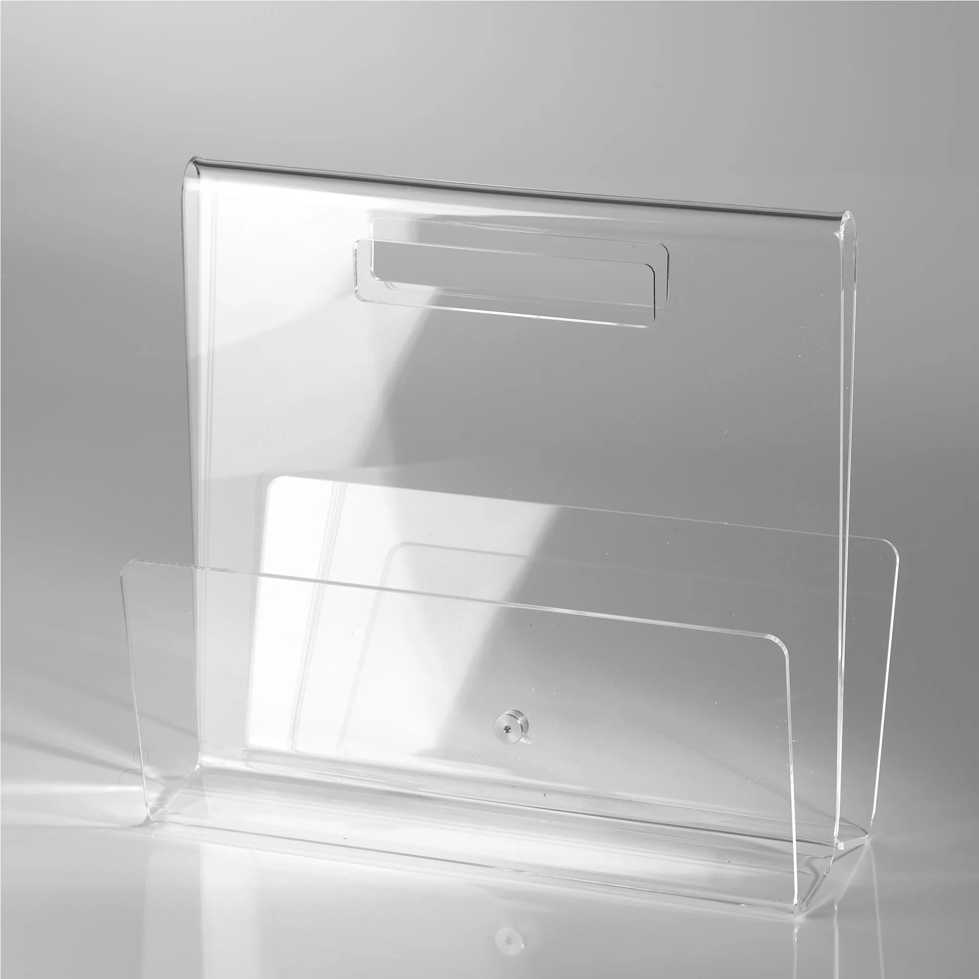Portariviste TABLOID in plexiglas trasparente 35x17,5x32 h cm Trasparente