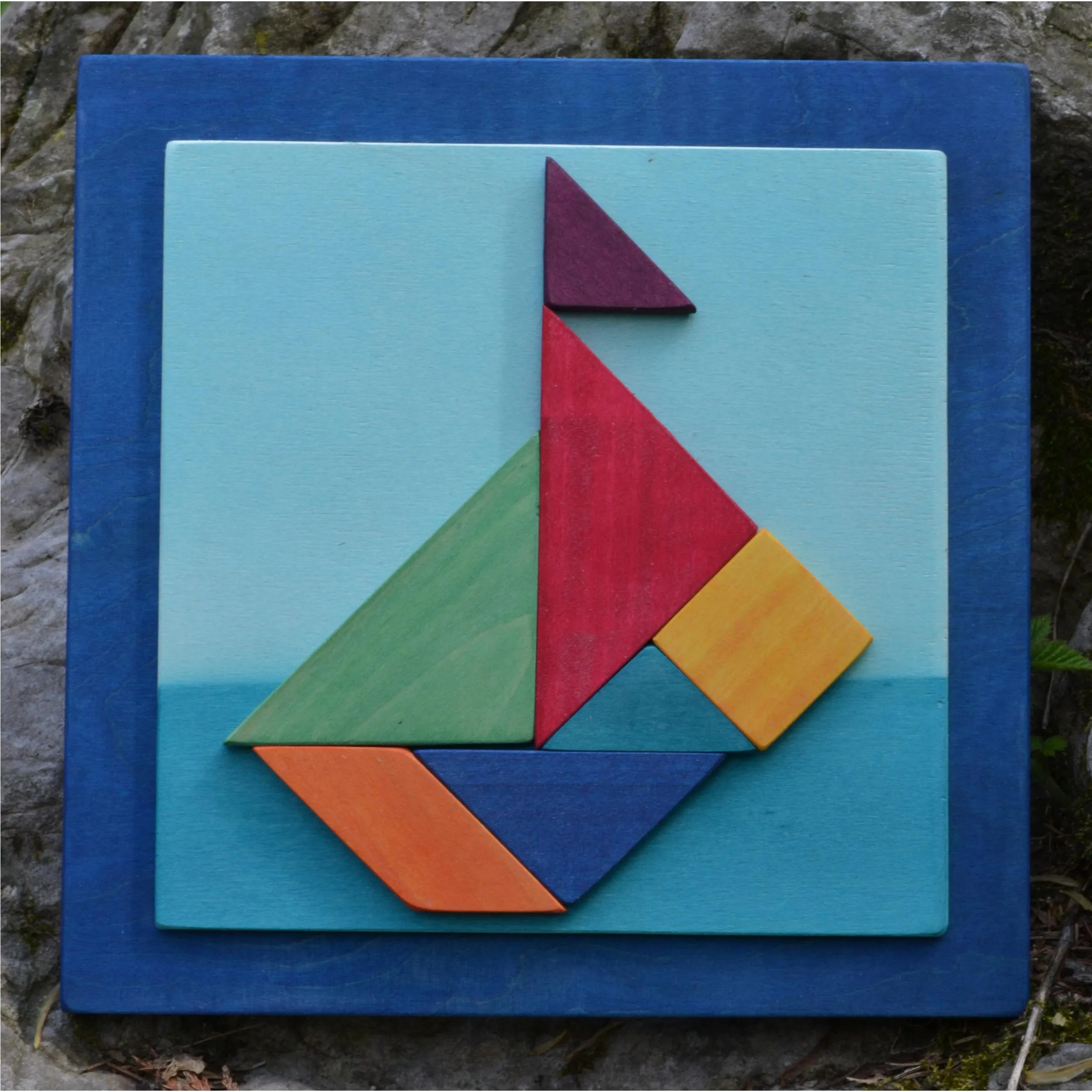 Quadro Tangram barca 24x28x1,6 cm orizzontale pannello in legno colore blu i pezzi sono attaccati ed incollati con 7 pezzi del Tangram si possono fare infinite figure