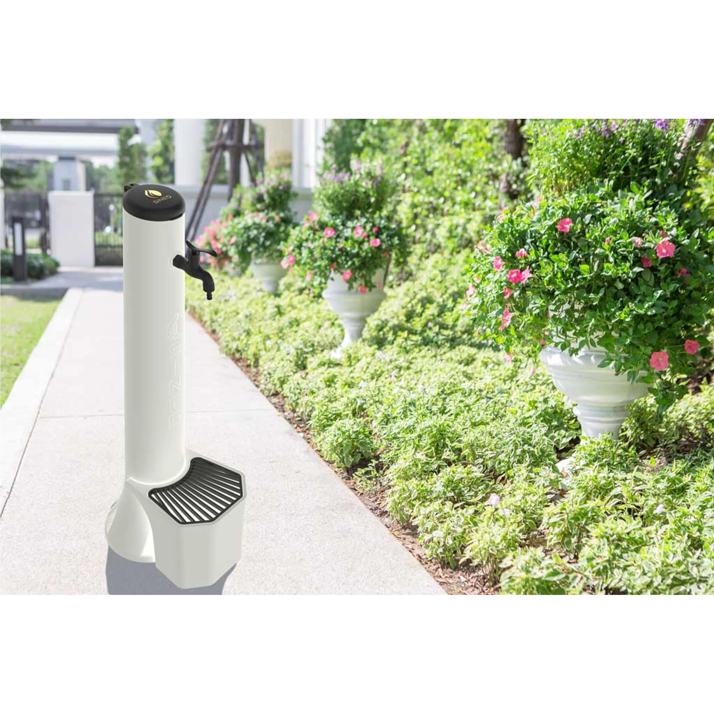 Fontanella da Giardino esterno In Polietilene TRITONE WHITE capacità 5 litri Diametro 26x h 100 cm esterno resistente ai raggi UV, al gelo bianco